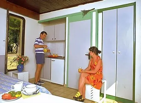 Hotel Belambra Clubs Motte - Presqu'île Du Ponant 4*