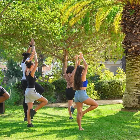 Otel Belambra Clubs Motte - Petite Camargue Presqu'ile Du Ponant 4*